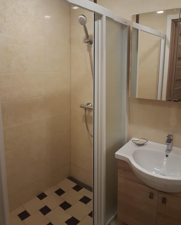 פארנו Lux Apartment מראה חיצוני תמונה